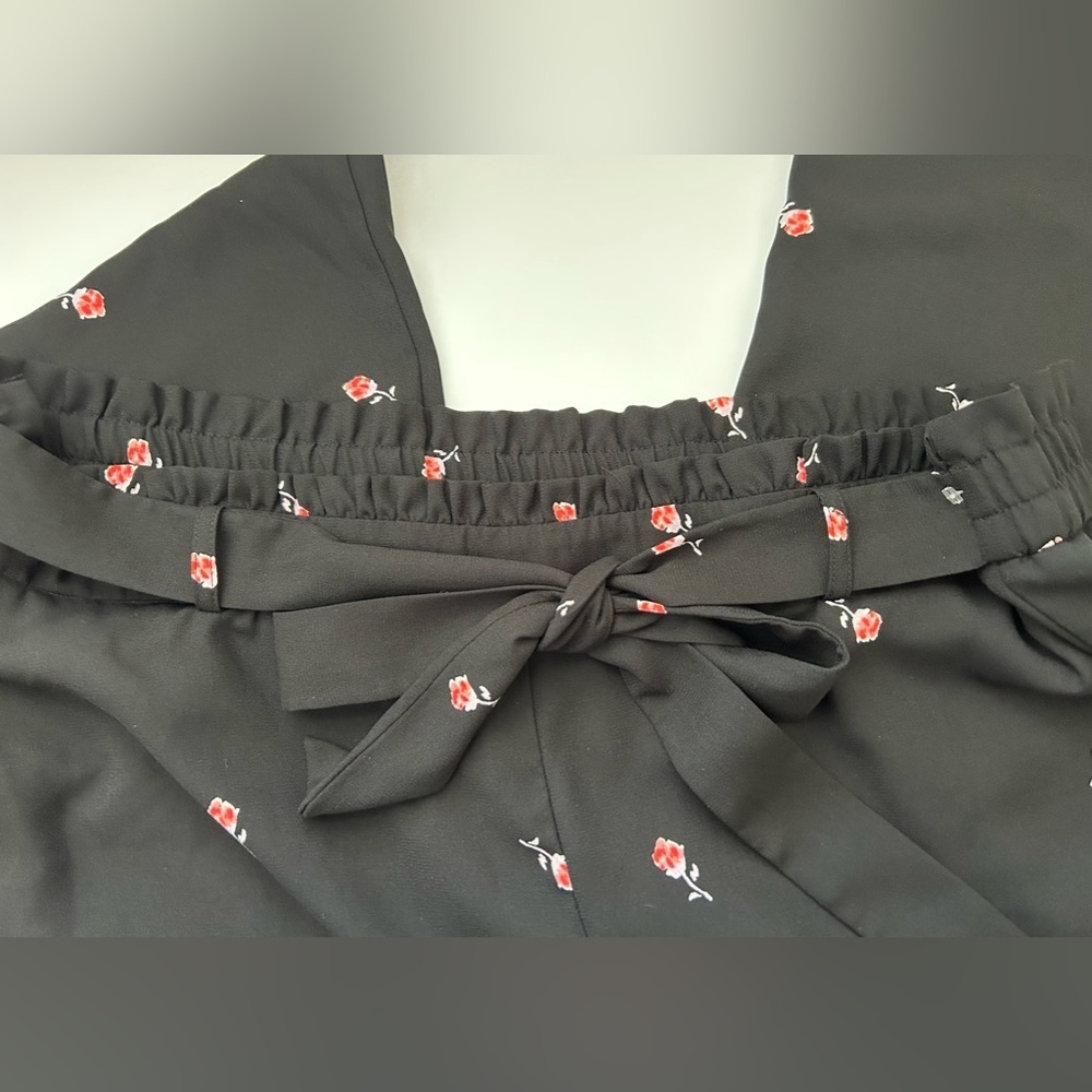 Wide-Leg Black Floral Print Pants with Tie Waist - Picture 3 of 6